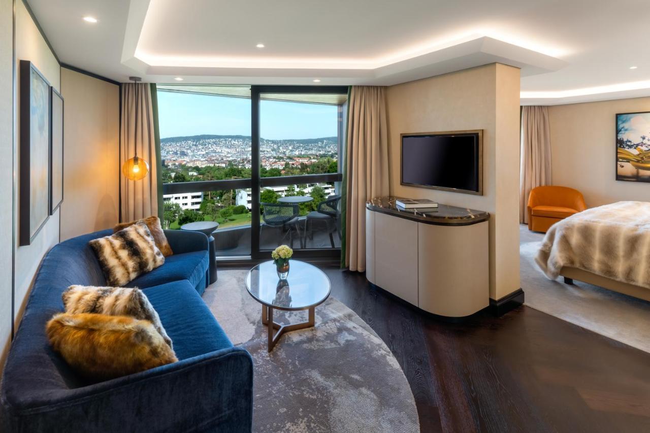 Master Suite w or Balcony Including & Party at Cinque Studio,1238907505:JPEG
